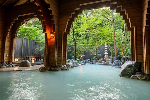 霧島国際ホテル　露天風呂